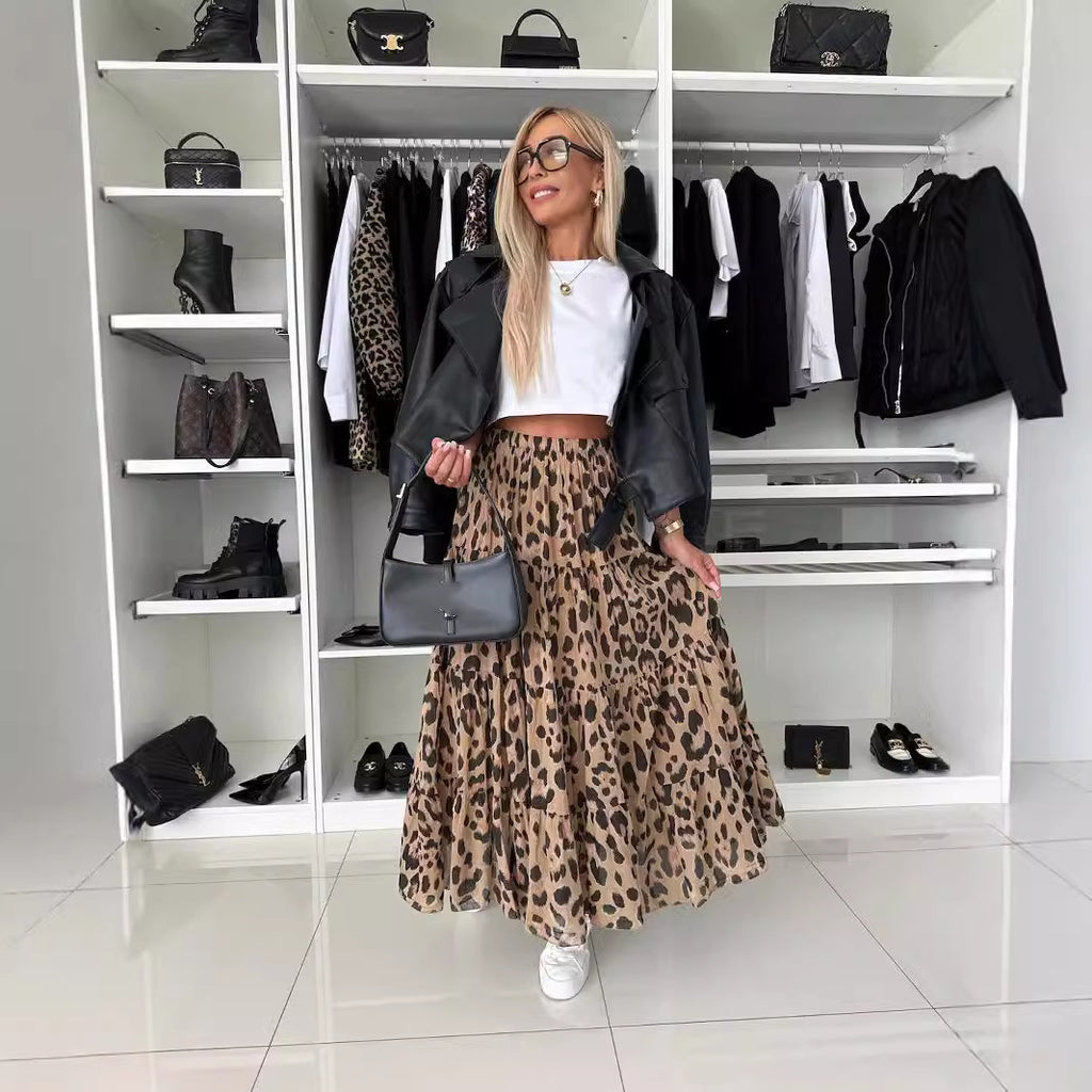 New Autumn Skirt With A Leopard-print Design