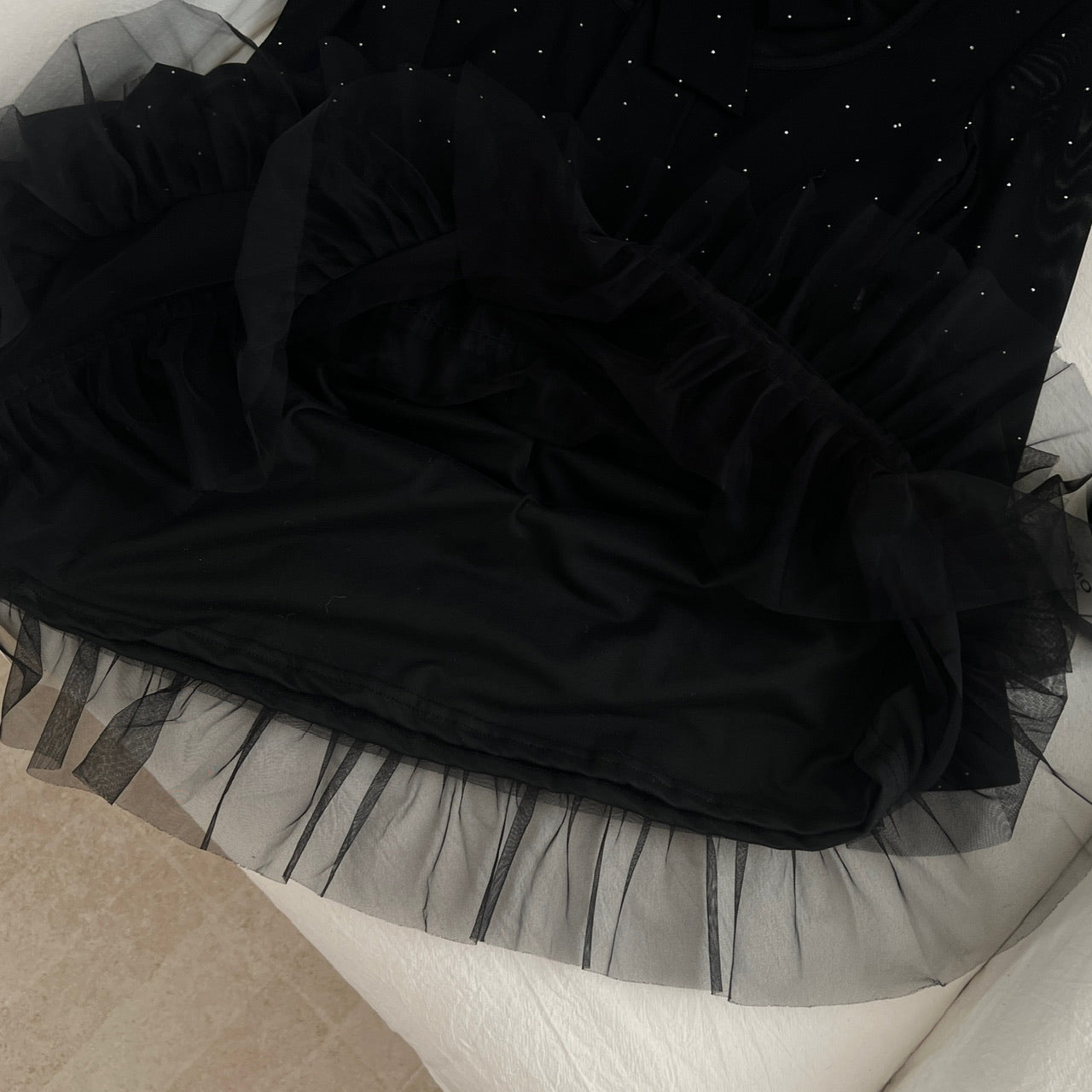 Sparkly Rhinestone Accents Delicate Rhinestone Embellishments Add A Luxurious Shine, Perfect For Catching The Light At Birthday Parties And Evening Events