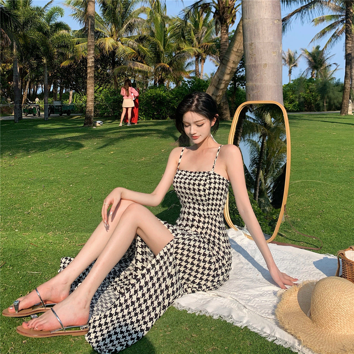 French Retro Sling Houndstooth Slit Dress