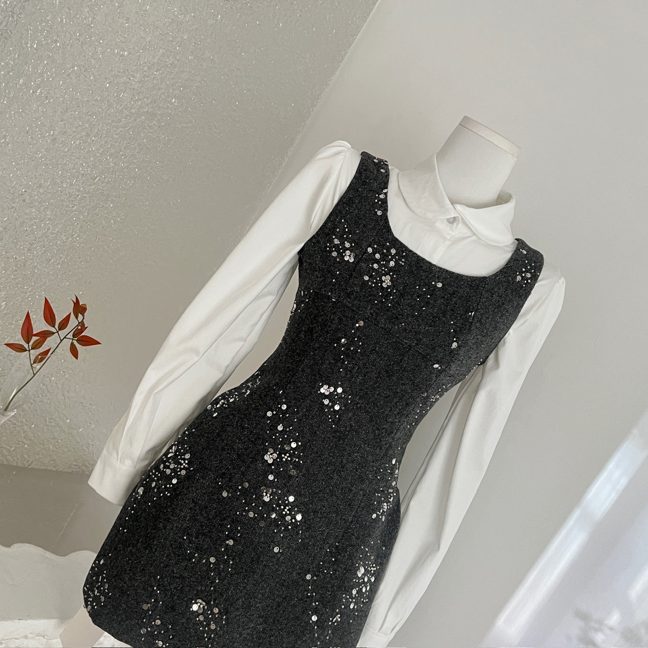 French Doll Collar White Blouse  & Black Sequin Vest Dress Two-Piece Set Spring New