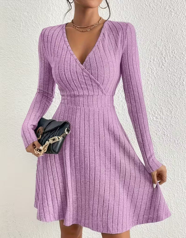 Elegant Long-sleeved Solid-color V-neck Waist-cinching Dress